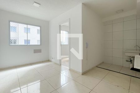 Sala  de apartamento para alugar com 2 quartos, 40m² em Parque Bristol, São Bernardo do Campo