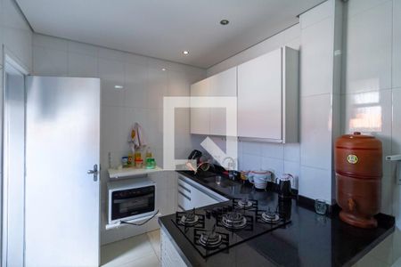 Apartamento à venda com 80m², 3 quartos e 1 vaga Apartamento à venda com 80m², 3 quartos e 1 vagaCozinha