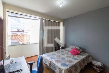 Apartamento à venda com 80m², 3 quartos e 1 vaga Apartamento à venda com 80m², 3 quartos e 1 vagaSuíte