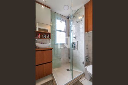 Apartamento à venda com 56m², 2 quartos e 1 vaga Apartamento à venda com 56m², 2 quartos e 1 vagaBanheiro