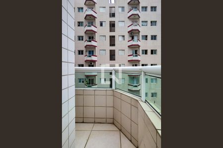 Apartamento para alugar com 38m², 1 quarto e 1 vagaSacada do quarto 