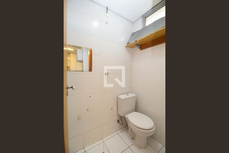 Apartamento à venda com 116m², 3 quartos e 3 vagas Apartamento à venda com 116m², 3 quartos e 3 vagasBanheiro de serviço