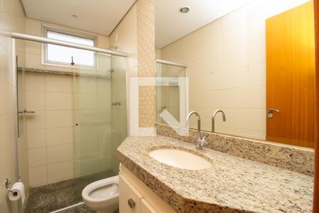 Apartamento à venda com 116m², 3 quartos e 3 vagas Apartamento à venda com 116m², 3 quartos e 3 vagasBanheiro 2