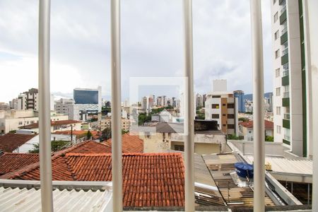 Apartamento à venda com 116m², 3 quartos e 3 vagas Apartamento à venda com 116m², 3 quartos e 3 vagasVista