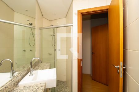 Apartamento à venda com 116m², 3 quartos e 3 vagas Apartamento à venda com 116m², 3 quartos e 3 vagasBanheiro