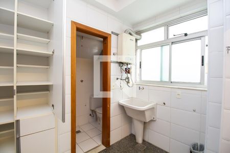 Apartamento à venda com 116m², 3 quartos e 3 vagas Apartamento à venda com 116m², 3 quartos e 3 vagasCozinha e Área de Serviço