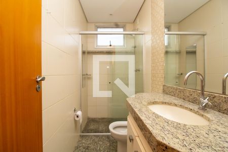 Apartamento à venda com 116m², 3 quartos e 3 vagas Apartamento à venda com 116m², 3 quartos e 3 vagasBanheiro 2