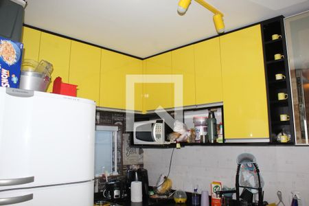 Casa de condomínio para alugar com 80m², 2 quartos e 2 vagasCozinha