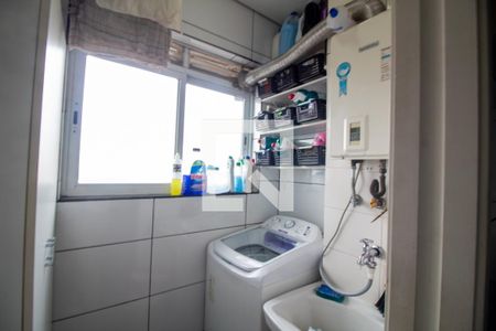 Apartamento à venda com 96m², 2 quartos e 1 vaga Apartamento à venda com 96m², 2 quartos e 1 vagaÁrea de Serviço