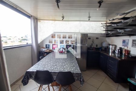 Apartamento à venda com 96m², 2 quartos e 1 vaga Apartamento à venda com 96m², 2 quartos e 1 vagaChurrasqueira