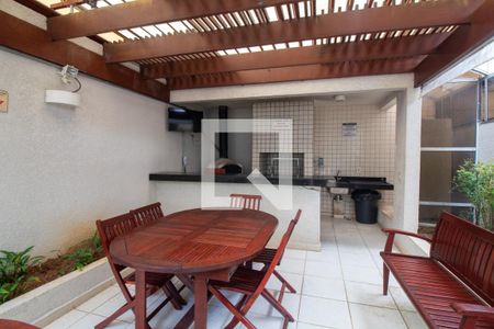Apartamento à venda com 96m², 2 quartos e 1 vaga Apartamento à venda com 96m², 2 quartos e 1 vagaÁrea comum - Churrasqueira