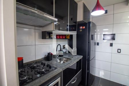 Apartamento à venda com 96m², 2 quartos e 1 vaga Apartamento à venda com 96m², 2 quartos e 1 vagaCozinha