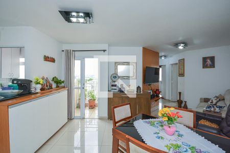 Sala de apartamento à venda com 3 quartos, 58m² em Jardim Marajoara, São Paulo