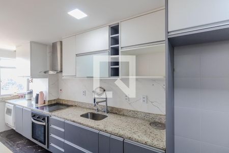Apartamento para alugar com 150m², 3 quartos e 2 vagas Apartamento para alugar com 150m², 3 quartos e 2 vagasCozinha