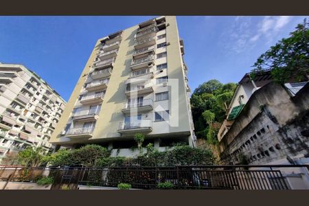 Apartamento à venda com 106m², 3 quartos e 1 vagaFachada