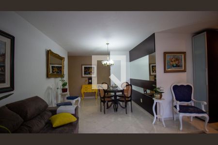 Apartamento à venda com 120m², 3 quartos e 2 vagas Apartamento à venda com 120m², 3 quartos e 2 vagasSala