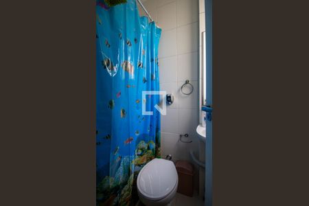 Apartamento à venda com 120m², 3 quartos e 2 vagas Apartamento à venda com 120m², 3 quartos e 2 vagasBanheiro de Serviço