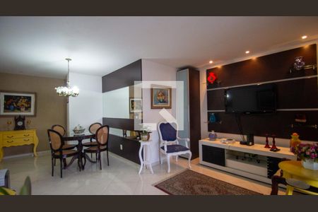 Apartamento à venda com 120m², 3 quartos e 2 vagas Apartamento à venda com 120m², 3 quartos e 2 vagasSala