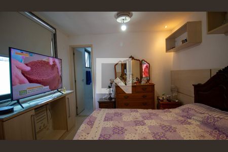 Apartamento à venda com 120m², 3 quartos e 2 vagas Apartamento à venda com 120m², 3 quartos e 2 vagasSuíte