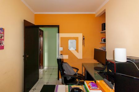 Casa à venda com 260m², 3 quartos e 4 vagasEscritório