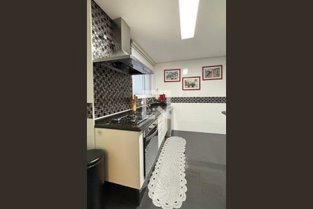 Apartamento à venda com 144m², 3 quartos e 2 vagasCozinha