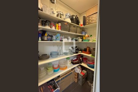 Apartamento à venda com 144m², 3 quartos e 2 vagasDespensa