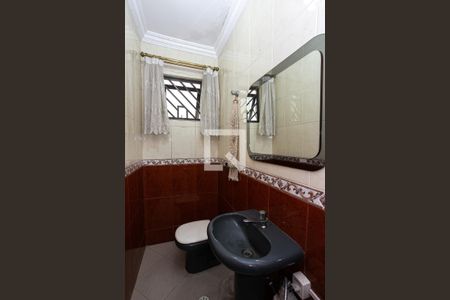 Casa à venda com 230m², 3 quartos e 6 vagasLavabo