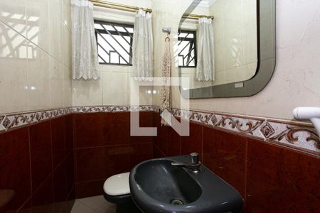 Casa à venda com 230m², 3 quartos e 6 vagasLavabo