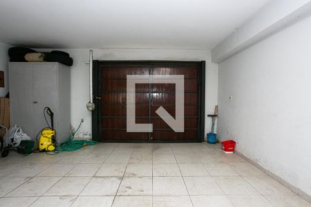 Casa à venda com 230m², 3 quartos e 6 vagasGaragem