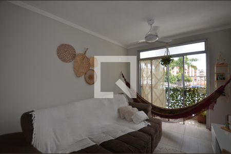 Sala de apartamento para alugar com 2 quartos, 70m² em Campinho, Rio de Janeiro