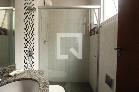 Apartamento à venda com 95m², 3 quartos e 2 vagasBanheiro 