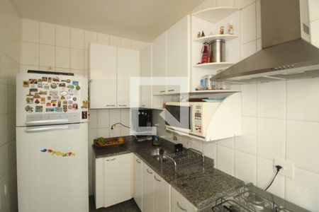 Apartamento à venda com 95m², 3 quartos e 2 vagasBanheiro 