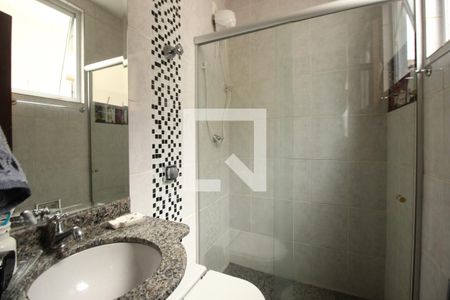 Apartamento à venda com 95m², 3 quartos e 2 vagasBanheiro 