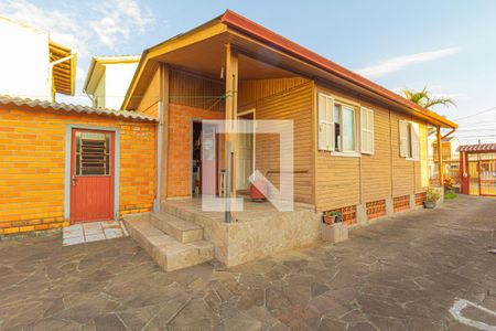 Casa à venda com 100m², 2 quartos e 4 vagasFachada-Casa 2