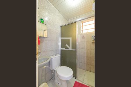 Casa à venda com 100m², 2 quartos e 4 vagasBanheiro-casa 2