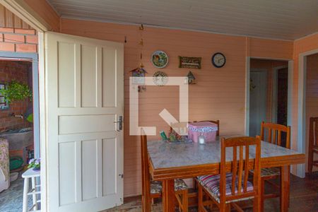 Casa à venda com 100m², 2 quartos e 4 vagasCozinha-casa 2