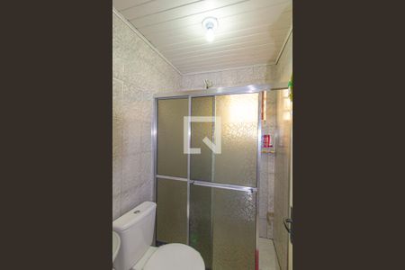 Casa à venda com 100m², 2 quartos e 4 vagasBanheiro-casa 2