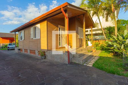 Casa à venda com 100m², 2 quartos e 4 vagasFachada-Casa 2