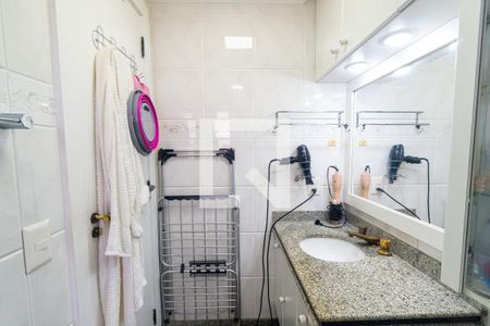 Apartamento à venda com 150m², 3 quartos e 3 vagasBanheiro da Suíte 2