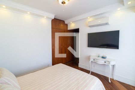 Apartamento à venda com 150m², 3 quartos e 3 vagasSuite 1