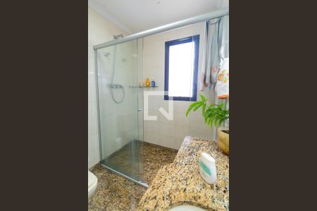 Apartamento à venda com 150m², 3 quartos e 3 vagasBanheiro da Suíte 1 Detalhe