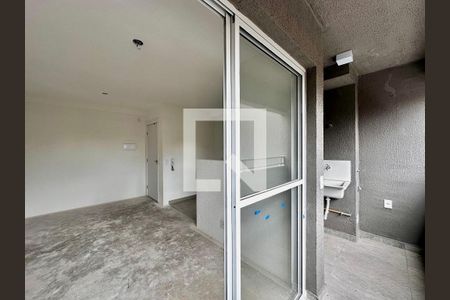 Apartamento para alugar com 45m², 2 quartos e sem vaga Apartamento para alugar com 45m², 2 quartos e sem vagaSacada