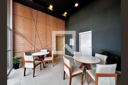 Apartamento para alugar com 45m², 2 quartos e sem vaga Apartamento para alugar com 45m², 2 quartos e sem vagaSalão Palco