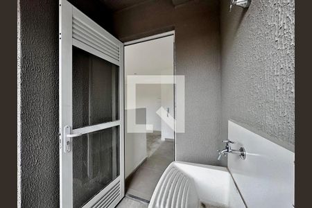 Apartamento para alugar com 45m², 2 quartos e sem vaga Apartamento para alugar com 45m², 2 quartos e sem vagaÁrea de Serviço