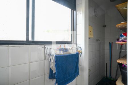 Apartamento à venda com 77m², 3 quartos e 2 vagasÁrea de Serviço