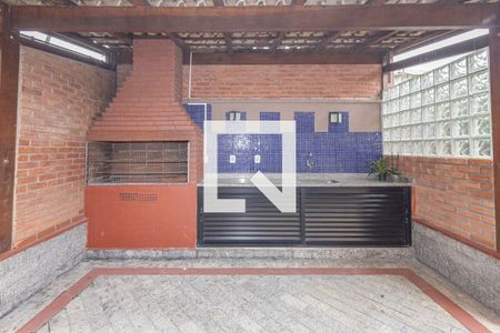 Apartamento à venda com 77m², 3 quartos e 2 vagasChurrasqueira