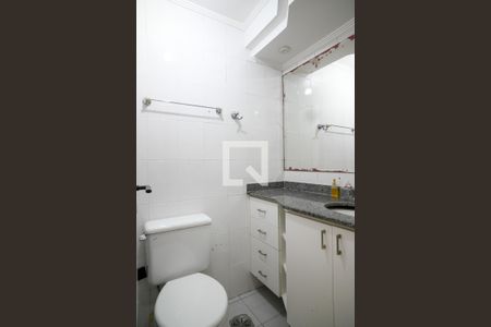 Apartamento à venda com 77m², 3 quartos e 2 vagasBanheiro da Suite