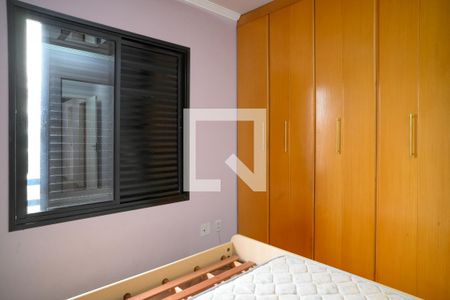 Apartamento à venda com 77m², 3 quartos e 2 vagasQuarto 3