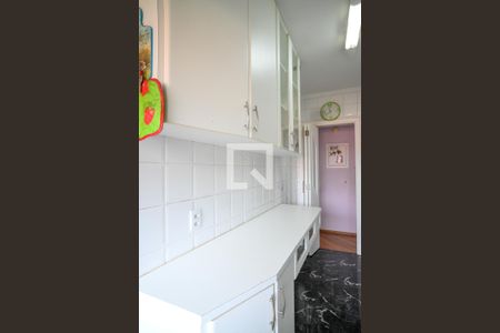 Apartamento à venda com 77m², 3 quartos e 2 vagasCozinha