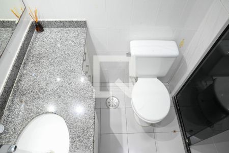 Apartamento à venda com 77m², 3 quartos e 2 vagasBanheiro Social